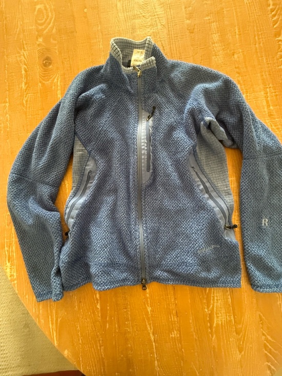 Patagonia Jackets & Blazers - Vintage PATAGONIA R2 Womens Full Zip POLARTEC FLEECE JACKET Size S Blue